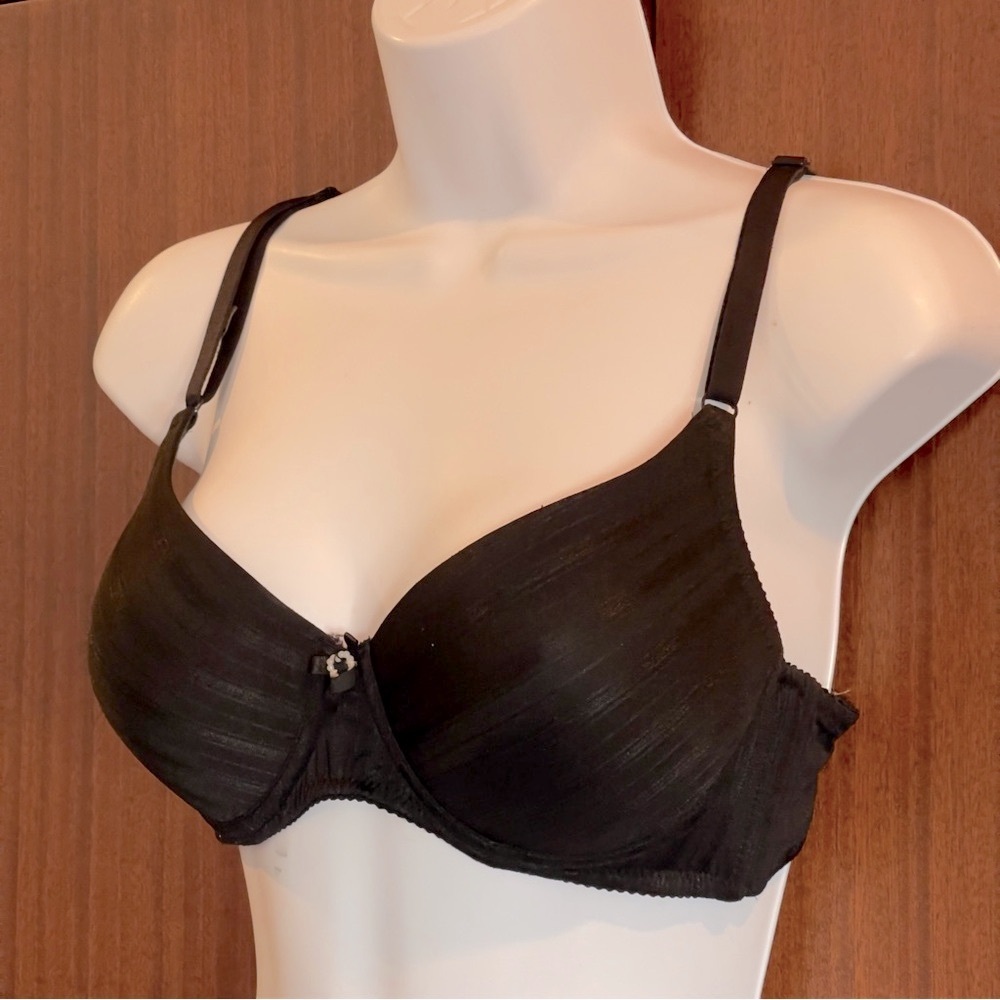 Black Underwire Bra with Molded Cups and Adjustable Straps